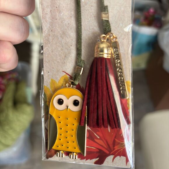 Harvest Owl Charm Always Grateful Tassel Bookmark - Picture 1 of 4